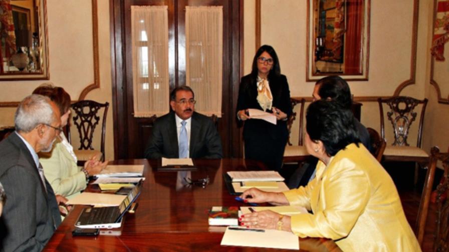 Danilo dará a conocer hoy Plan de Alfabetización