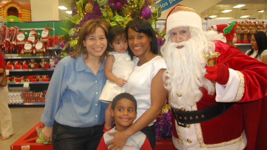 Tendencias para la Navidad 2012 llegan a La Sirena