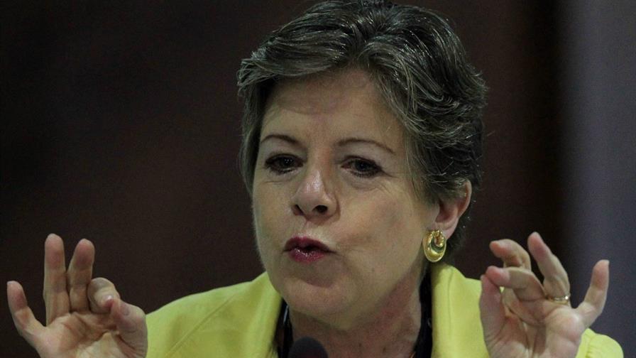 Cepal deja de colaborar con Chile en sondeo tras polémica por datos pobreza Cepal deja de colaborar con Chile en sondeo tras polémica por datos pobreza