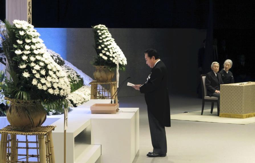 Japón recuerda a las víctimas en el aniversario del terremoto