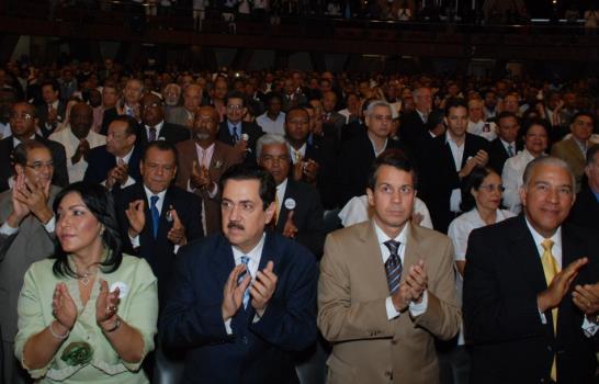 Hipólito Mejía presenta su Programa de Gobierno