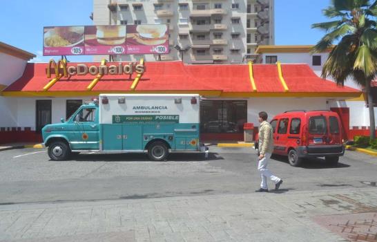 Escape de GLP en McDonalds de la Avenida Churchill provoca alarma