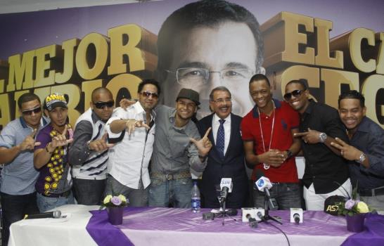 Más artistas declaran su preferencia política