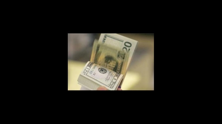 Gobierno argentino endurece controles para la compra de dólares