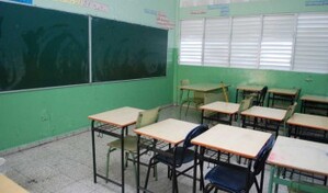 La ADP paraliza la docencia en Hig&uuml;ey en demanda de reivindicaciones