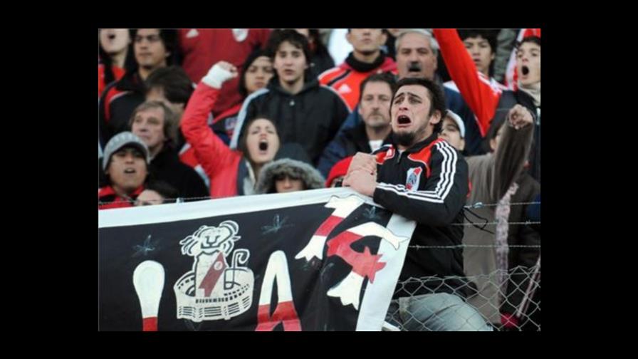 Muere hincha de River apuñalado en el estadio; van 266