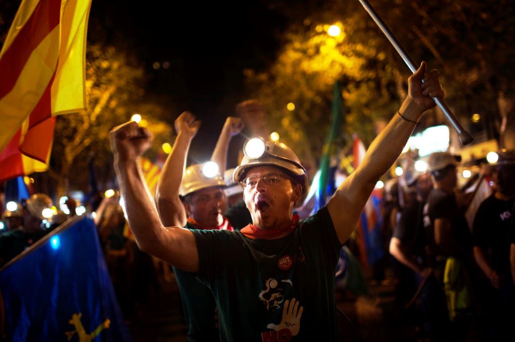 Mineros realizan protesta en Madrid