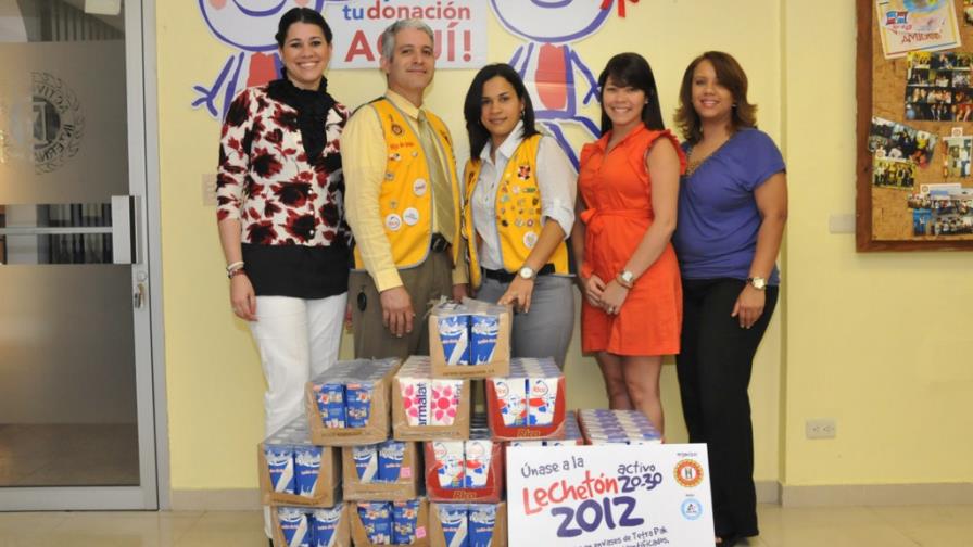 Avon Dominicana realiza donativo a Club Activo 20-30