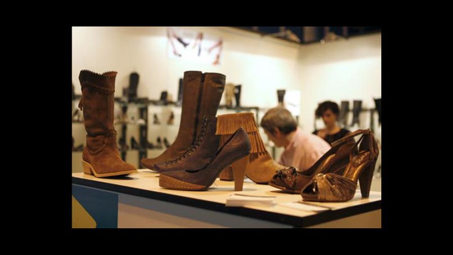 Roban 1.000 pares de zapatos en Argentina