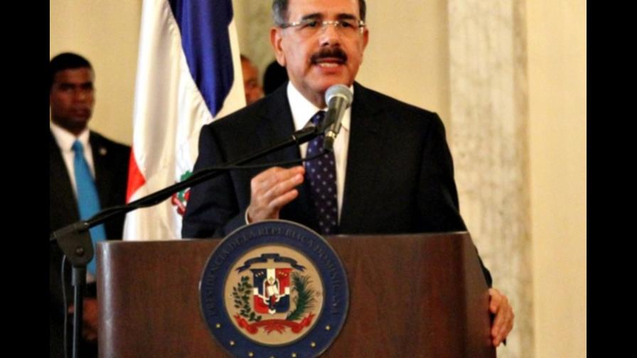Gobierno lanza Plan Nacional de Alfabetización Gobierno lanza Plan Nacional de Alfabetización