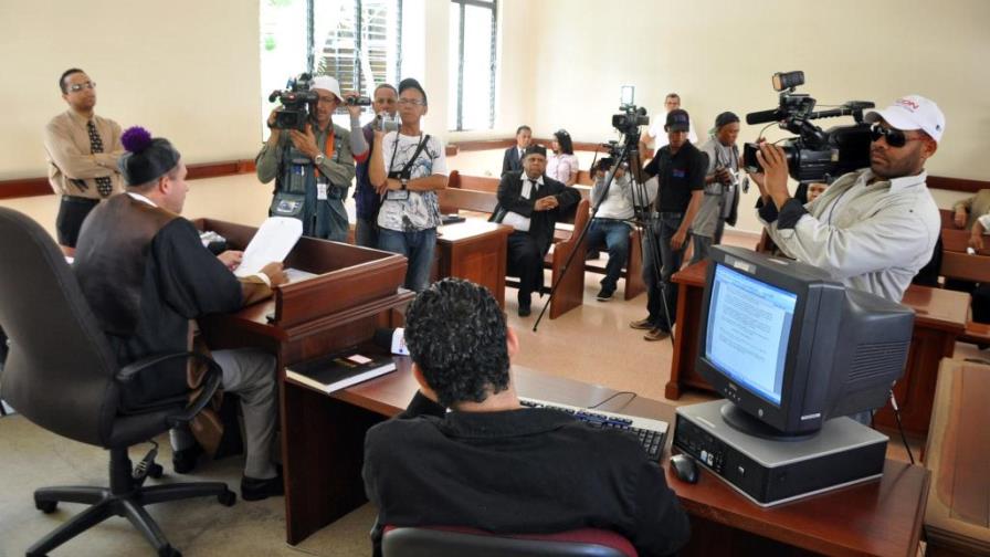 Juez rechaza pedido de prisión domiciliaria solicitada por Adriano Román Juez rechaza pedido de prisión domiciliaria solicitada por Adriano Román