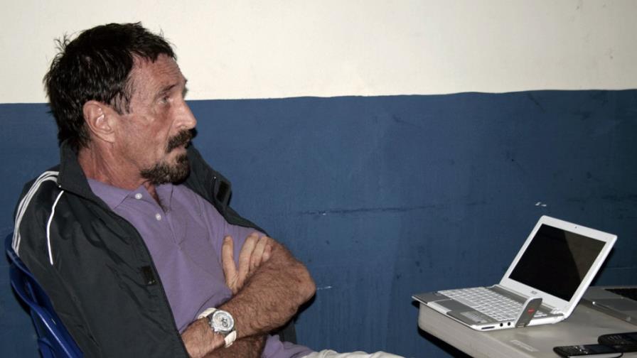 Jueza en Guatemala otorga libertad a John McAfee