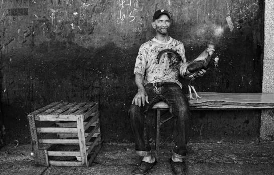 Premian obras del fotógrafo Pedro Genaro Premian obras del fotógrafo Pedro Genaro