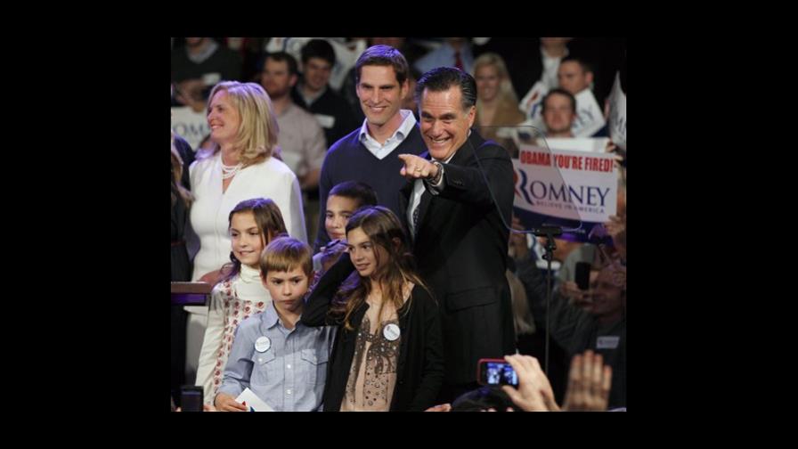 Santorum pide a Romney usar el matrimonio gay como arma política Santorum pide a Romney usar el matrimonio gay como arma política