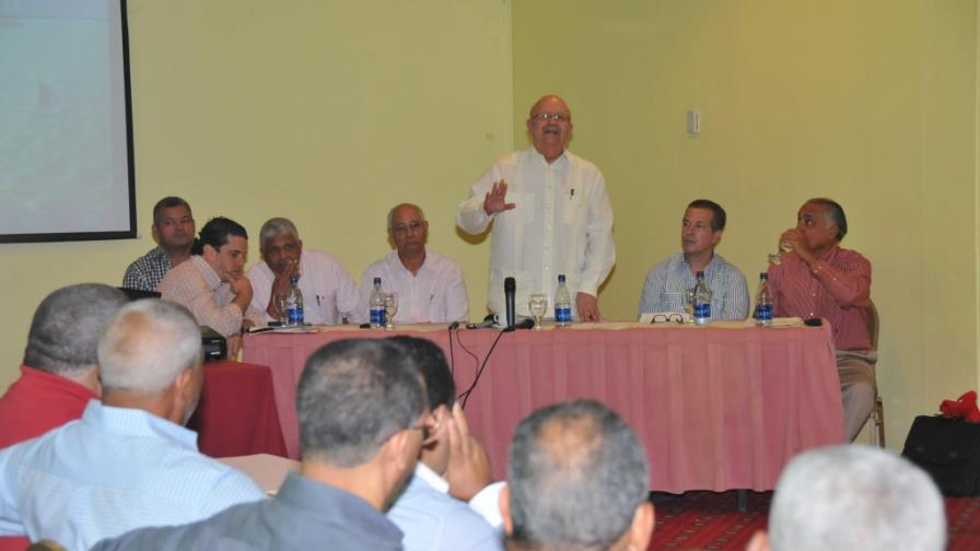 Morales anuncia la disponibilidad de US$60 millones para sector bananero