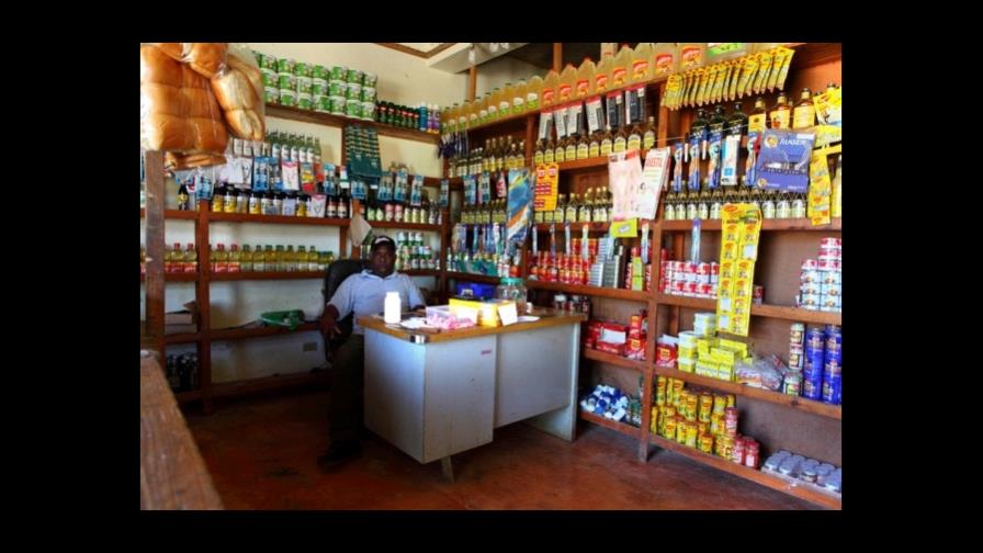 Fundaciones Tropicalia, Cisneros y FONDESA otorgan más de RD$77.8 millones en préstamos Fundaciones Tropicalia, Cisneros y FONDESA otorgan más de RD$77.8 millones en préstamos