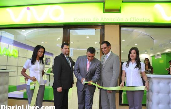 Clientes de Viva estrenan nuevo sucursal en Herrera