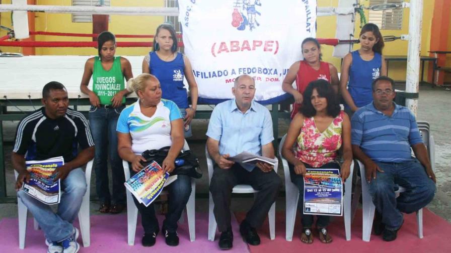 Boxeo nacional femenino, con 160 atletas, en Moca
