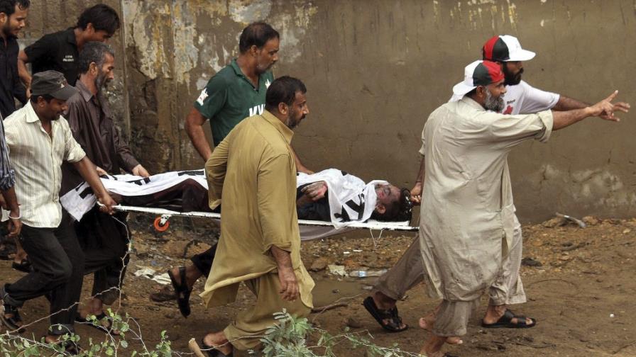 Más de 200 muertos en el incendio de una fábrica textil en Pakistán