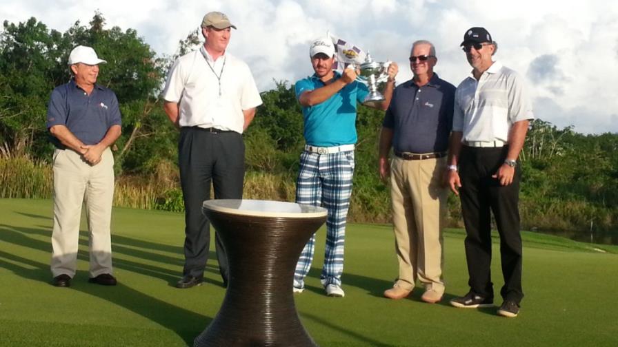 Óscar Fraustro triunfa en el Dominican Open