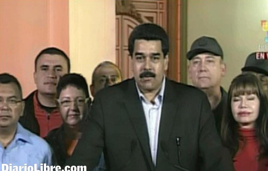 Chávez sale exitoso de operación, dice Maduro