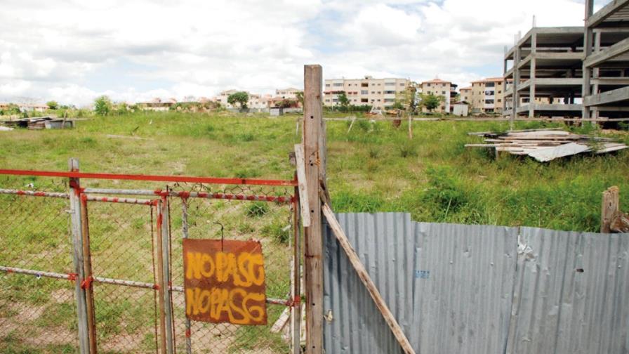 Conflicto en Ciudad Modelo por colegio Conflicto en Ciudad Modelo por colegio