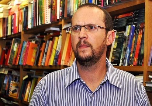 El libro le sirve al niño para pensar el mundo; la moraleja es el lugar del adulto El libro le sirve al niño para pensar el mundo; la moraleja es el lugar del adulto