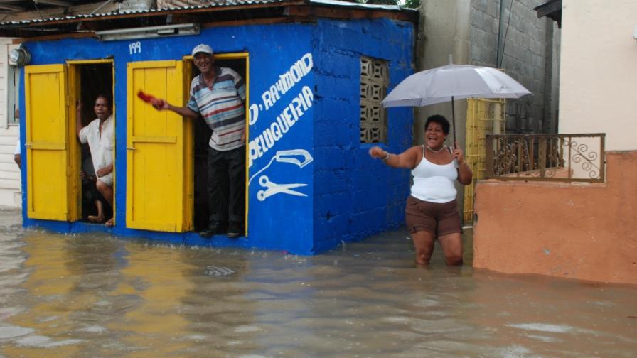 Onamet pronostica lluvias y mantiene aviso sobre inundaciones