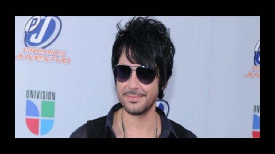 Beto Cuevas estrena sencillo de su nuevo álbum en solitario