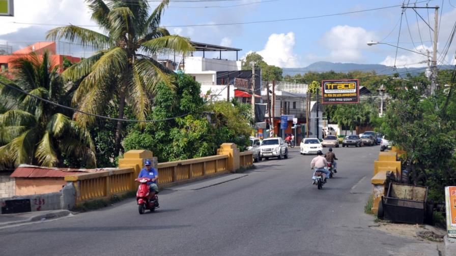 Comunitarios rechazan la instalación de una planta de gas
