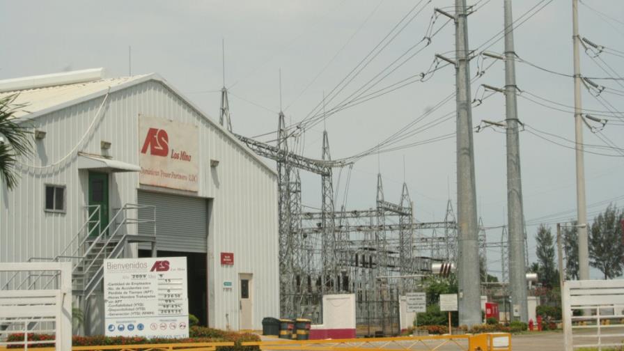 El gobierno adeuda US$730.5 millones a los generadores