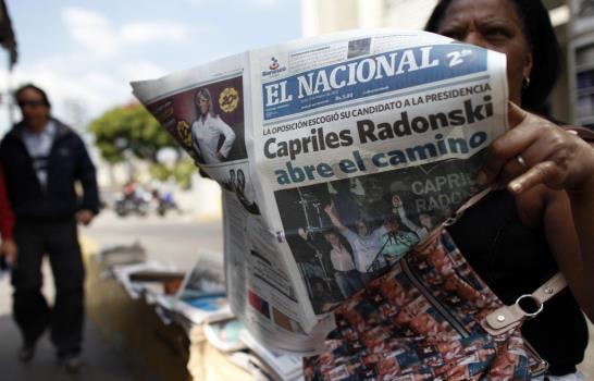 Capriles reta a Chávez y el Gobierno le da la bienvenida a la batalla