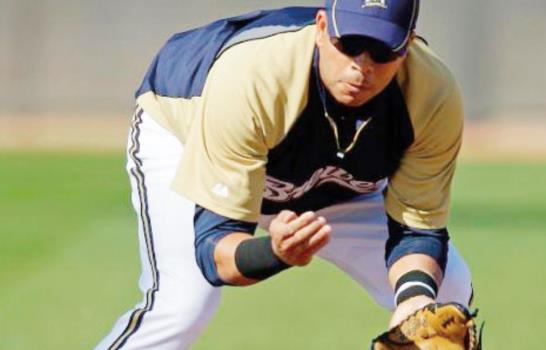 Manny Ramírez, H4; Aramis Ramírez, 2 H2; M. Martínez, 2-2