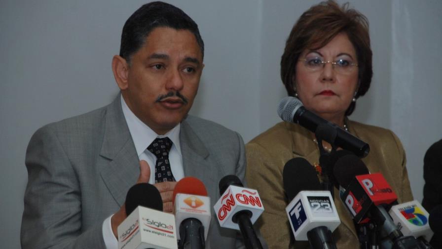 Escuelas aceptarán estudiantes extranjeros indocumentados