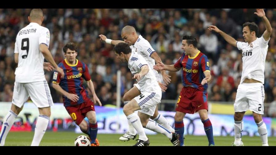 Real Madrid y Barcelona, duelo de gigantes en una Liga en crisis