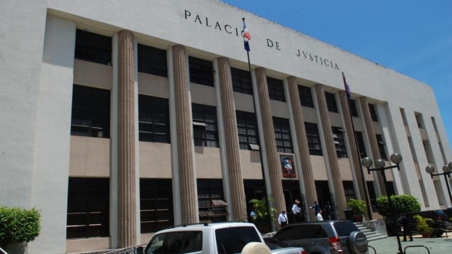 Exhiben cadáver en Palacio de Justicia