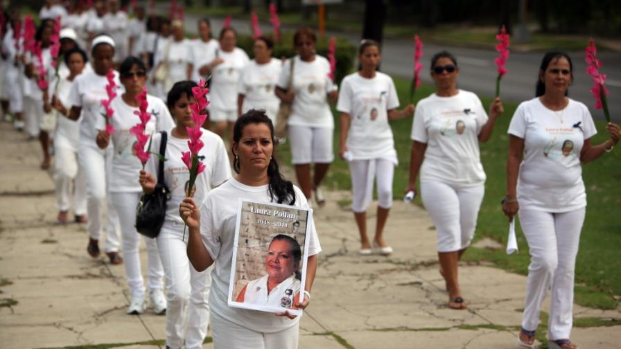 Cuba: Damas de Blanco rinden homenaje a Pollán