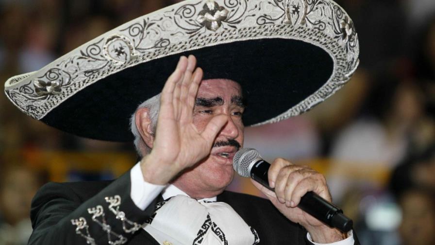 El mexicano Vicente Fernández dice adiós a los conciertos en palenques