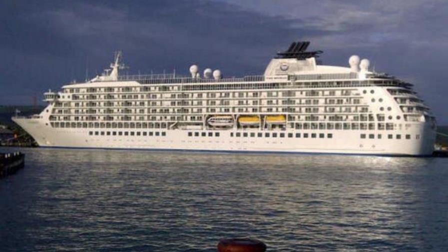 Puerto Plata recibe transatlántico con 340 cruceristas