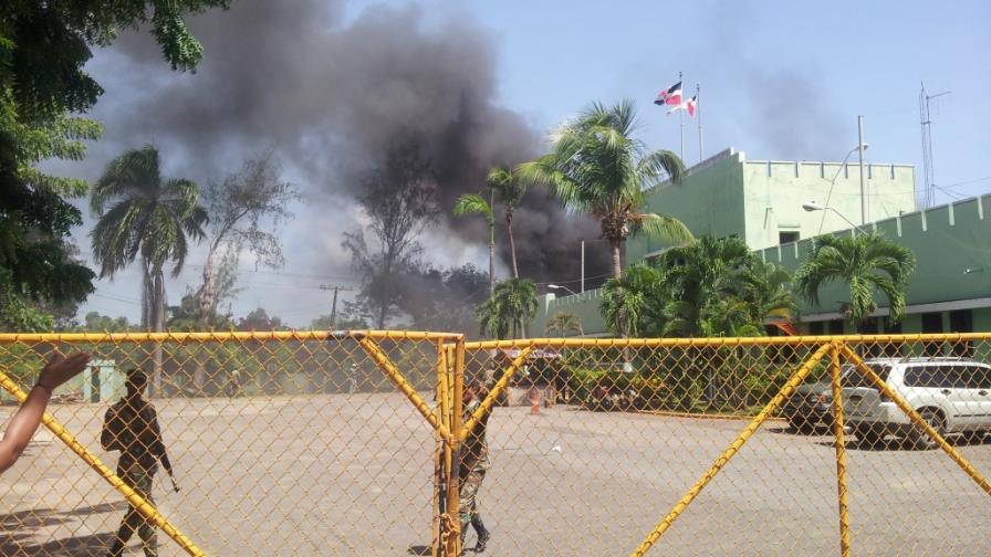 Clausuran cárcel Santa Rosa de Lima en La Romana