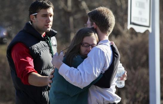 Masacre en escuela de Connecticut; hay 22 niños muertos