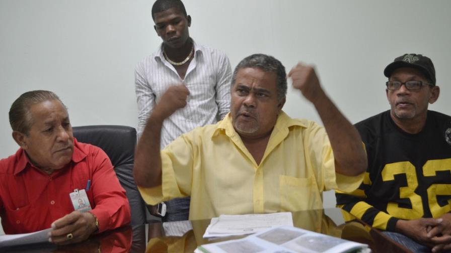 IAD muestra documentos avalan propiedad tierra