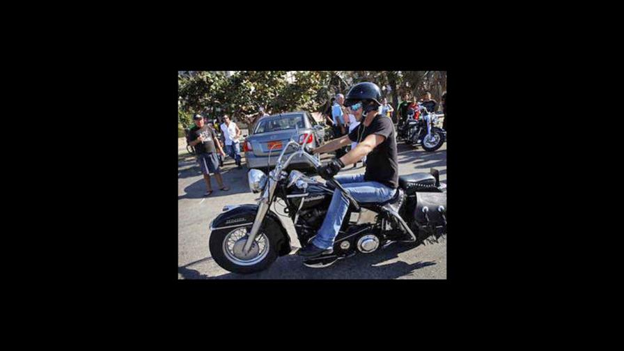 Las clásicas Harley Davidson de Cuba celebran su historia y resistencia