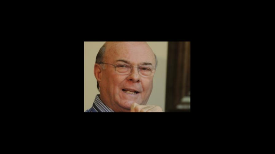 Hipolito Mejia, Papa is after another opportunity Hipolito Mejia, Papa is after another opportunity