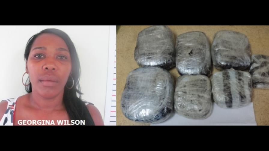 Detienen mujer que trató de introducir marihuana a cárcel La Victoria Detienen mujer que trató de introducir marihuana a cárcel La Victoria