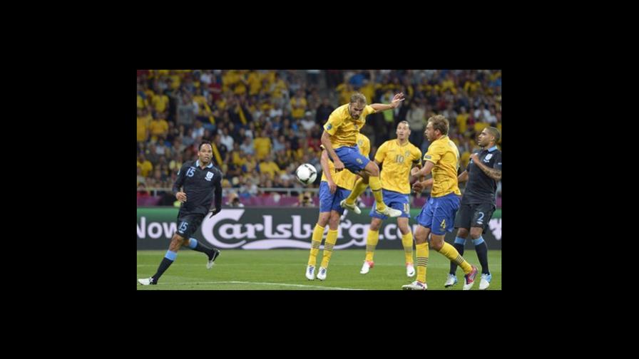 Inglaterra vence 3-2 a Suecia y la elimina