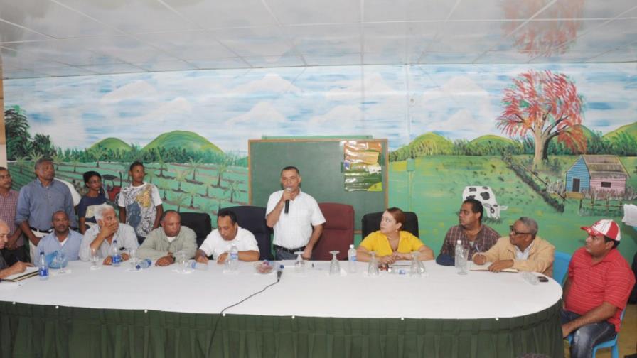 Gobierno auxiliará a parceleros afectados por las lluvias