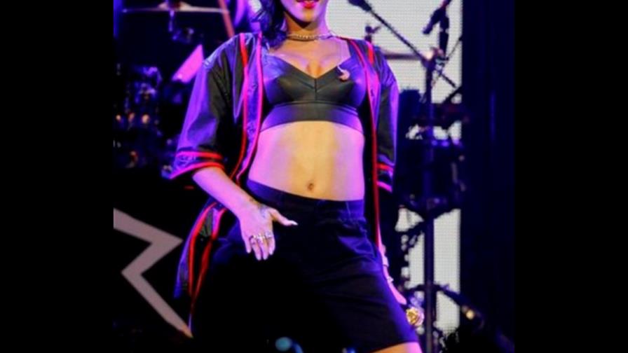 Rihanna inicia en México su gira 777