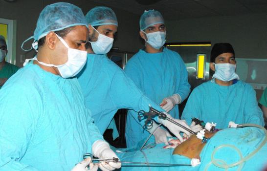 Practican en Dominicana la primera cirugía para control de la diabetes
