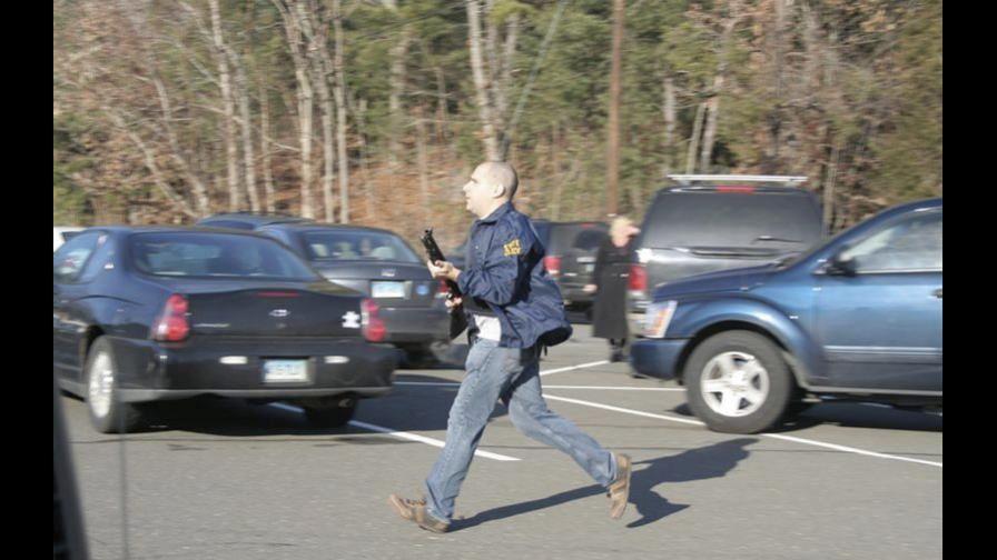 La pacífica Newtown solo había registrado un homicidio en una década La pacífica Newtown solo había registrado un homicidio en una década